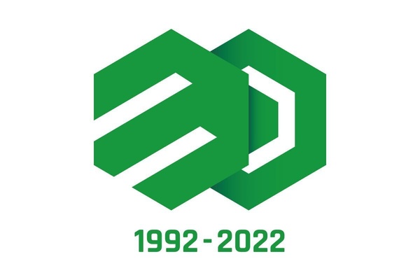 2022